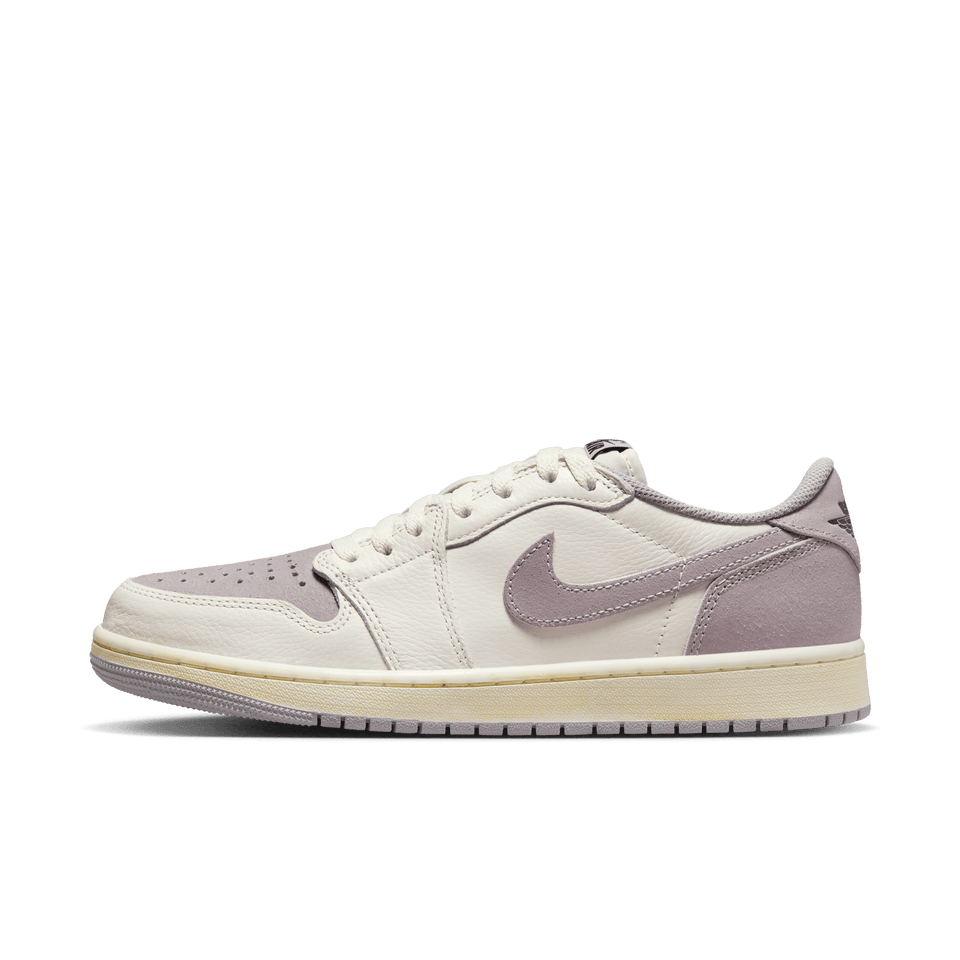 Air Jordan 1 Retro Low OG