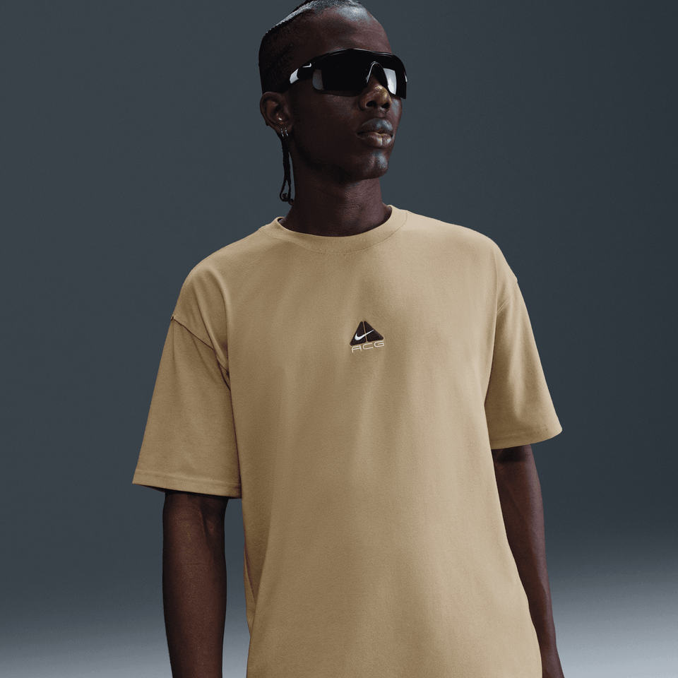 Nike ACG T-Shirt (Parachute Beige) - Nike