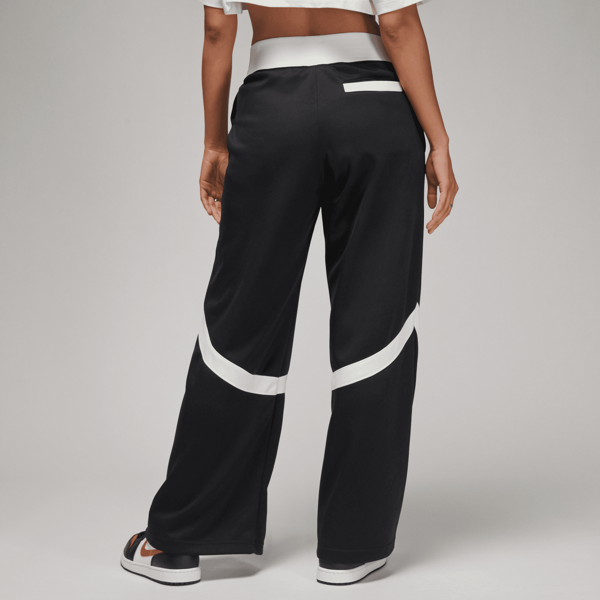 Nike Women's Jordan (Her)itage Suit Pants (Black/Sail) – Centre
