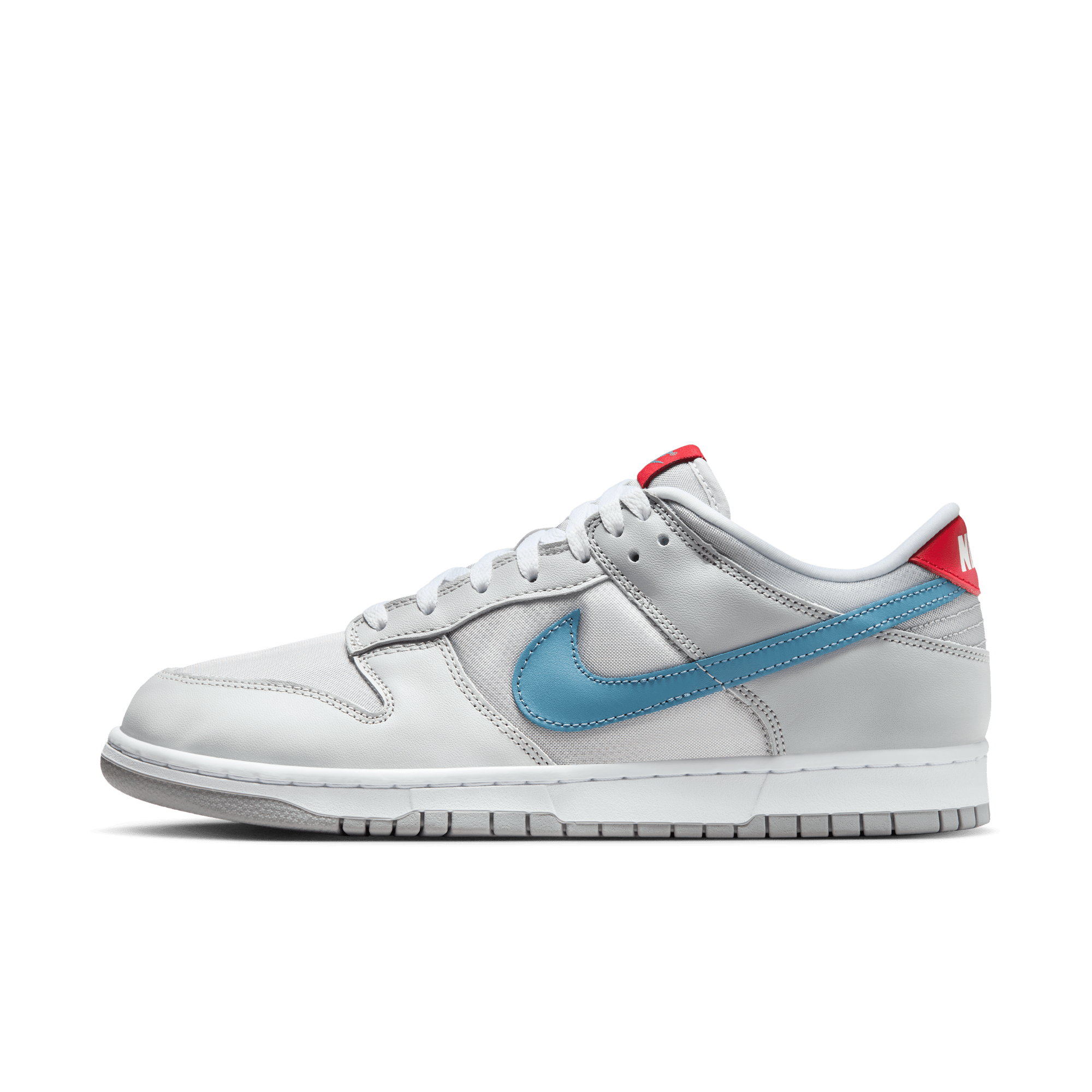 アメージングタイランド・グランドセール Nike Dunk Low “Silver Surfer” (Metallic Silver/Aegean Storm ロボット