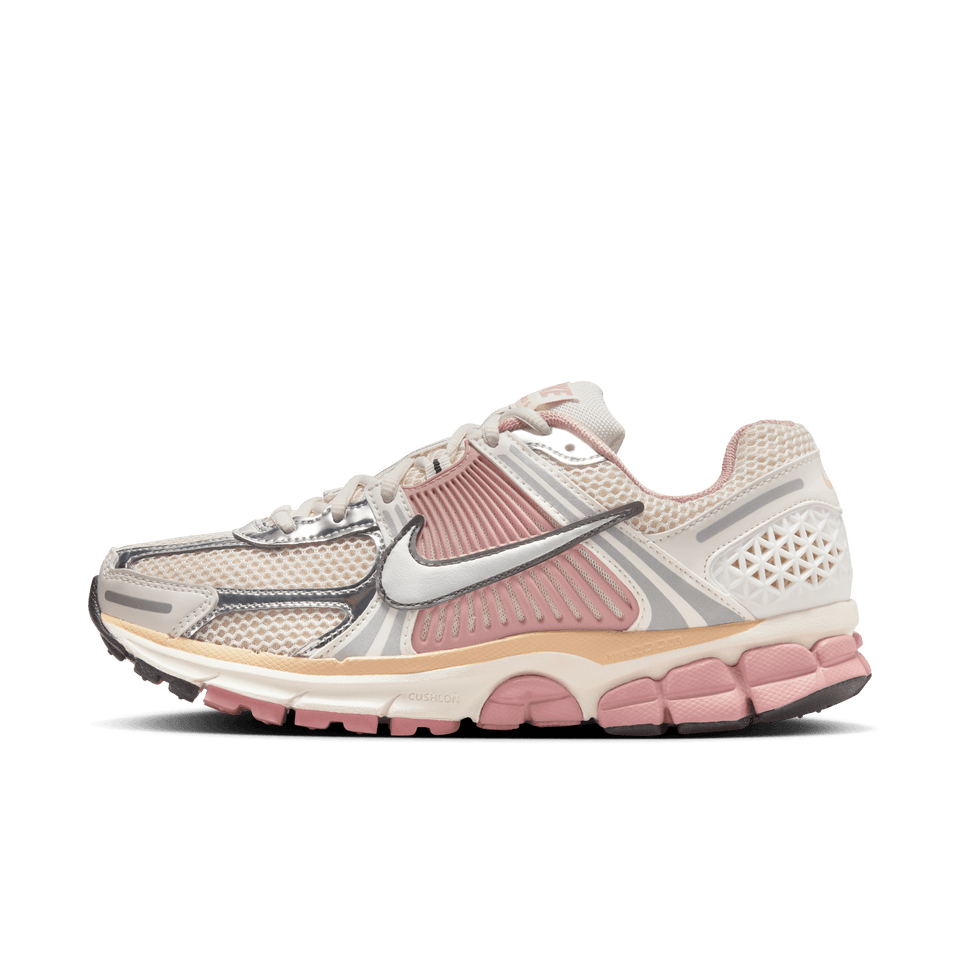 Women's Nike Zoom Vomero 5 (Sail/Sail-Pearl White-Particle Pink) - Women's - Footwear