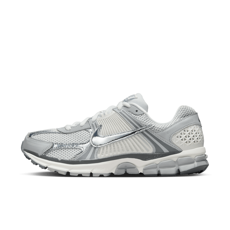 Nike Zoom Vomero 5 (Summit White/Metallic Silver) - Men's Footwear