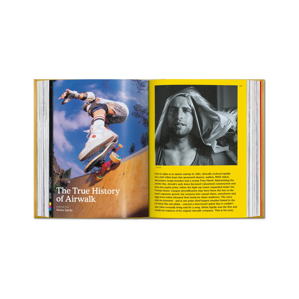 Taschen Sneaker Freaker: The Ultimate Sneaker Book 40th Edition Book - Taschen Sneaker Freaker: The Ultimate Sneaker Book 40th Edition Book - 