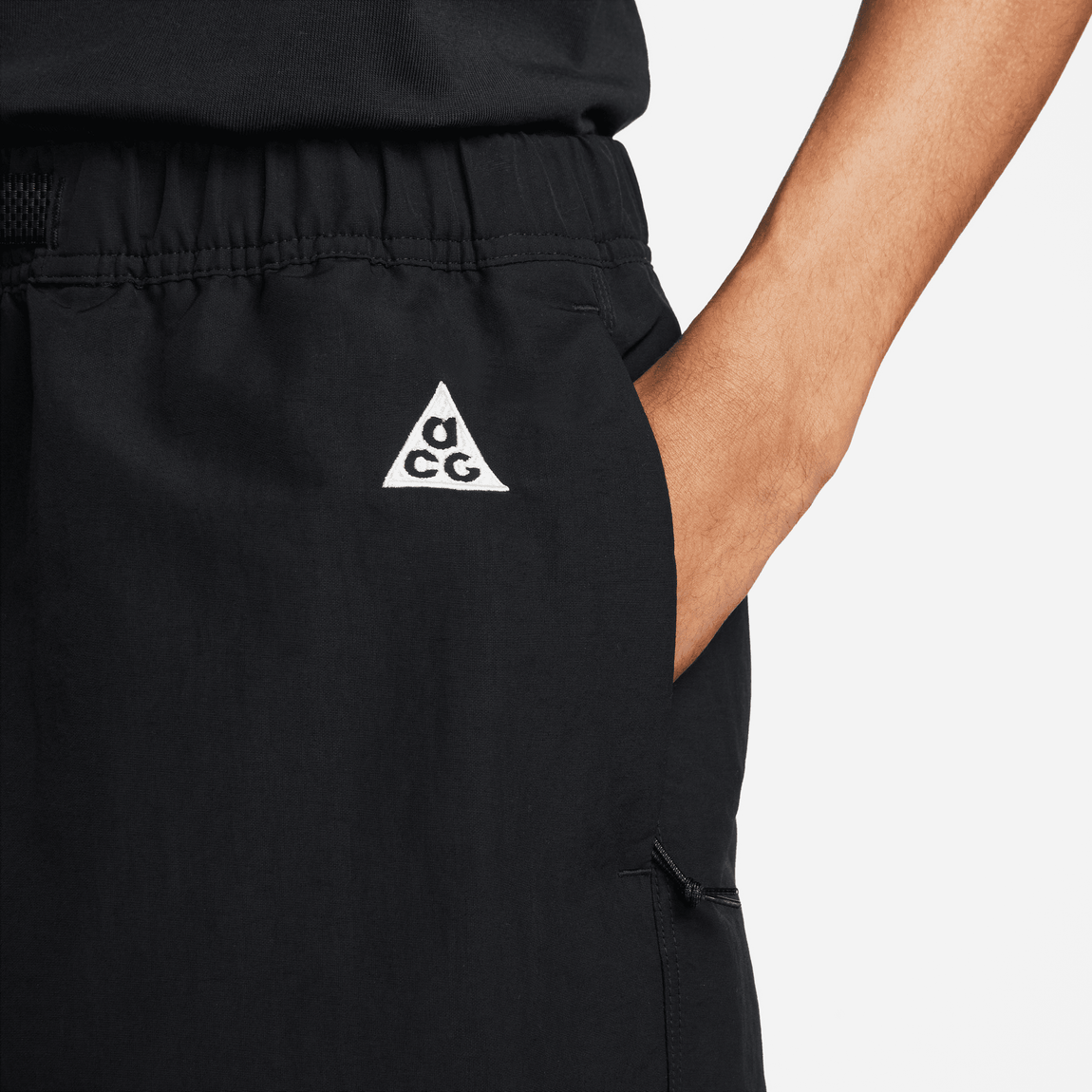 Nike ACG Trail Shorts ( Black / Dark Smoke Grey / Summit White ) - Nike ACG Trail Shorts ( Black / Dark Smoke Grey / Summit White ) - 