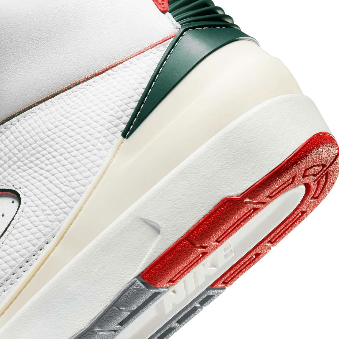 Air Jordan 2 Retro (White/Fire Red-Fir-Sail) 11/15 - Air Jordan 2 Retro (White/Fire Red-Fir-Sail) 11/15 - 