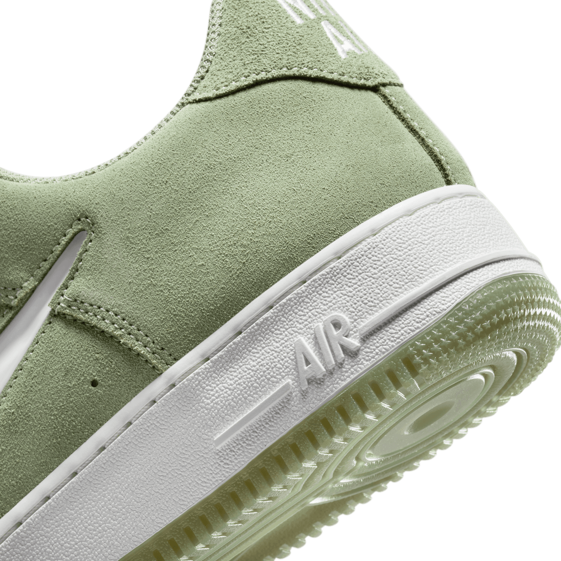 Nike Air Force 1 Low Retro (Oil Green/Summit White) 6/6 - Nike Air Force 1 Low Retro (Oil Green/Summit White) 6/6 - 