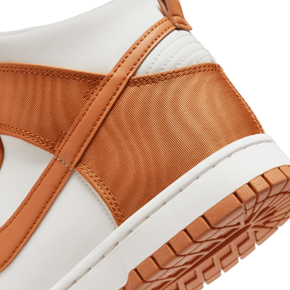 Nike Dunk High Retro SE (Monarch/Monarch-Sail) - Nike Dunk High Retro SE (Monarch/Monarch-Sail) - 
