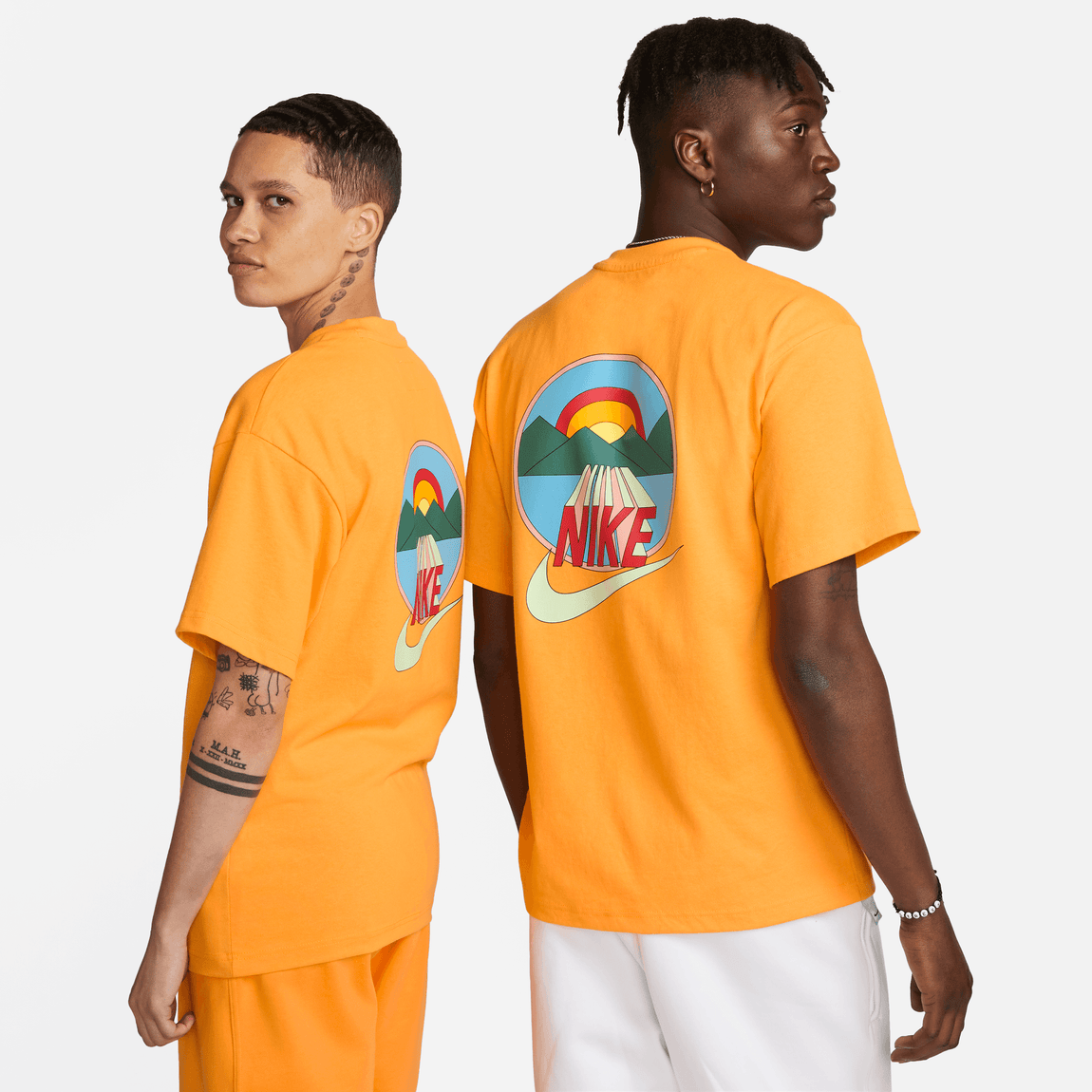 Nike Sunset Tee (Sundial) - Nike Sunset Tee (Sundial) - 