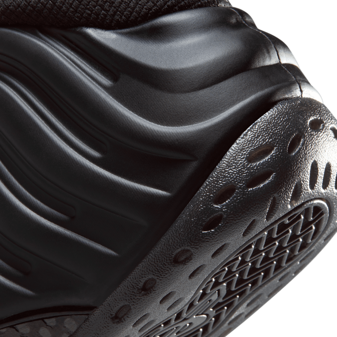Nike Air Foamposite One (Black/Anthracite-Black) - Nike Air Foamposite One (Black/Anthracite-Black) - 