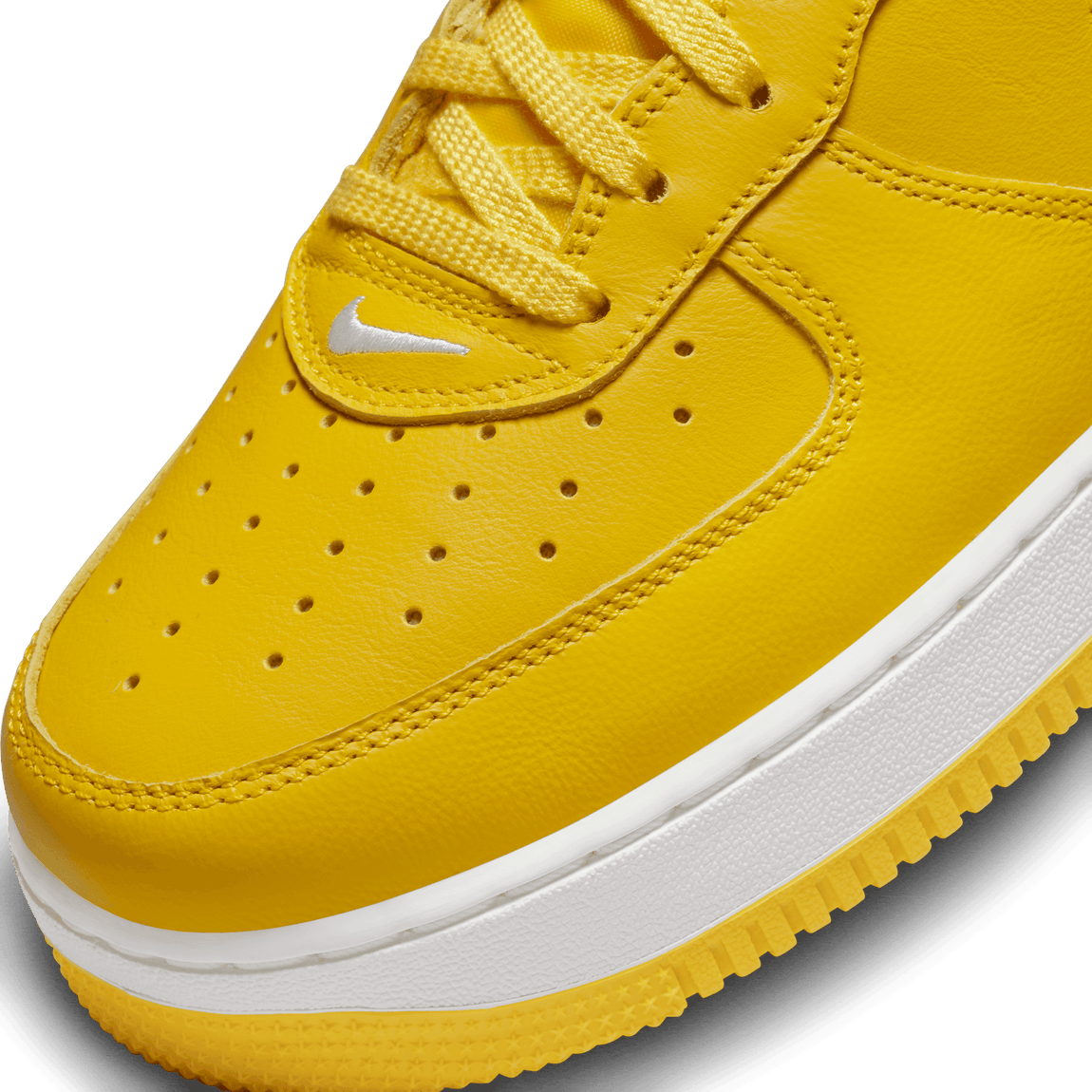 Nike Air Force 1 Low Retro (Speed Yellow/White-Speed Yellow) - Nike Air Force 1 Low Retro (Speed Yellow/White-Speed Yellow) - 