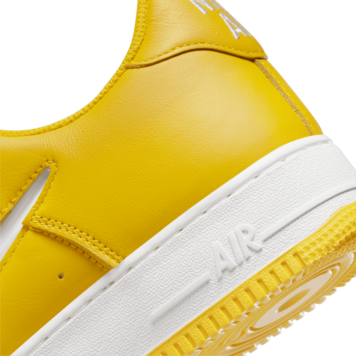Nike Air Force 1 Low Retro (Speed Yellow/White-Speed Yellow) - Nike Air Force 1 Low Retro (Speed Yellow/White-Speed Yellow) - 