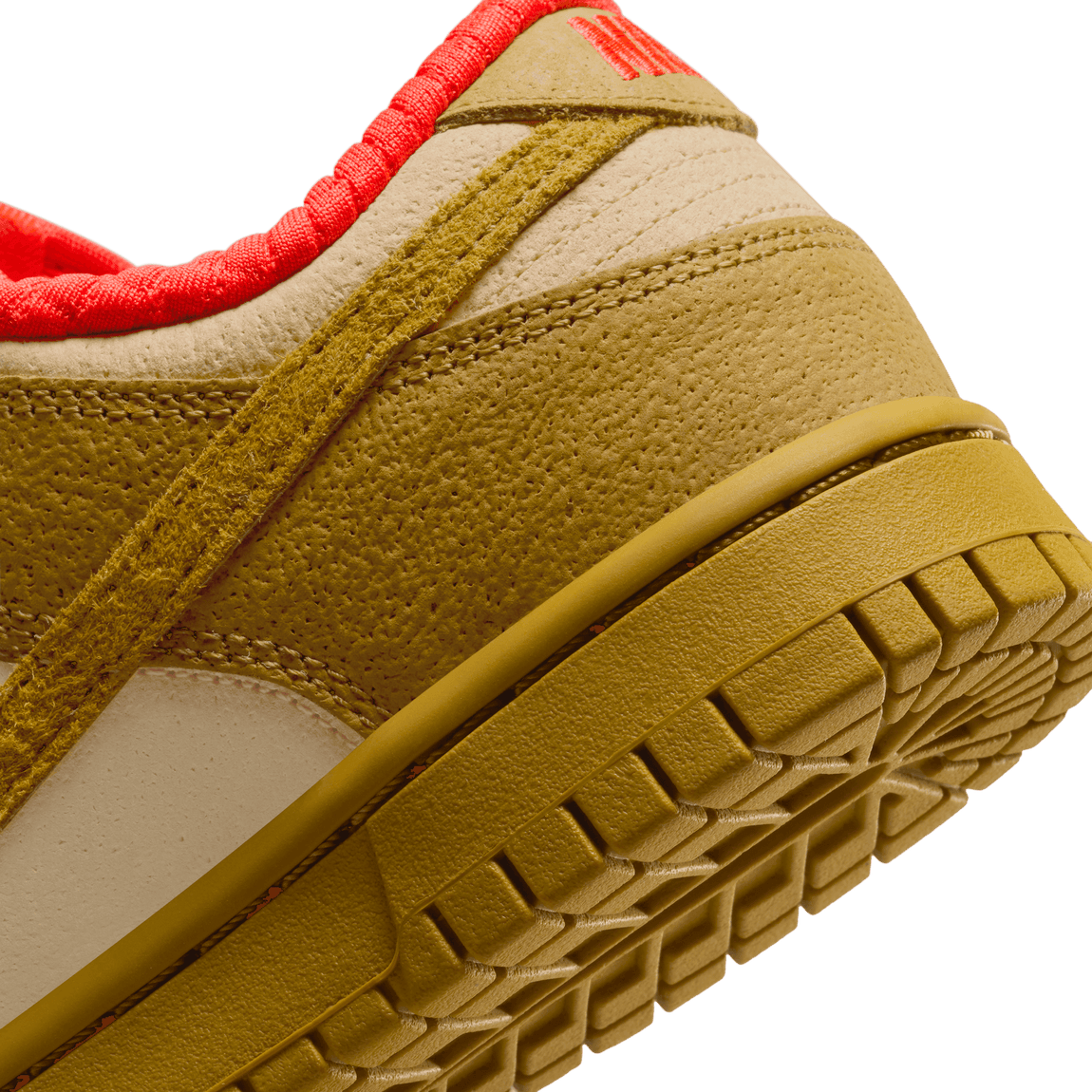 Women's Nike Dunk Low (Sesame/Bronzine-Picante Red) - Women's Nike Dunk Low (Sesame/Bronzine-Picante Red) - 