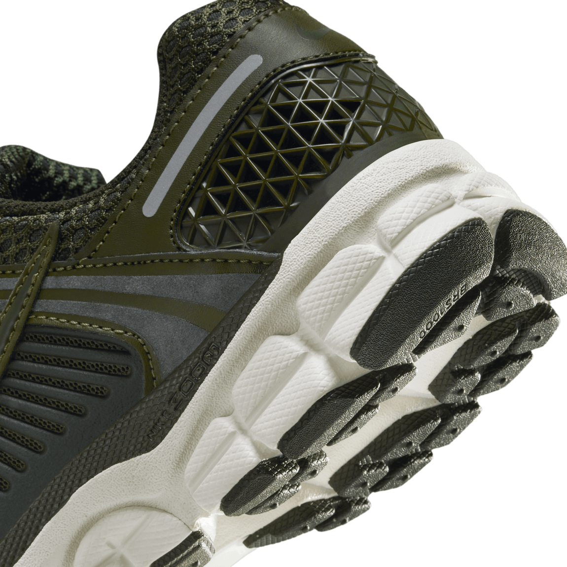 Women's Nike Zoom Vomero 5 (Cargo Khaki/Sequoia-Sail-Metallic Silver) - Women's Nike Zoom Vomero 5 (Cargo Khaki/Sequoia-Sail-Metallic Silver) - 