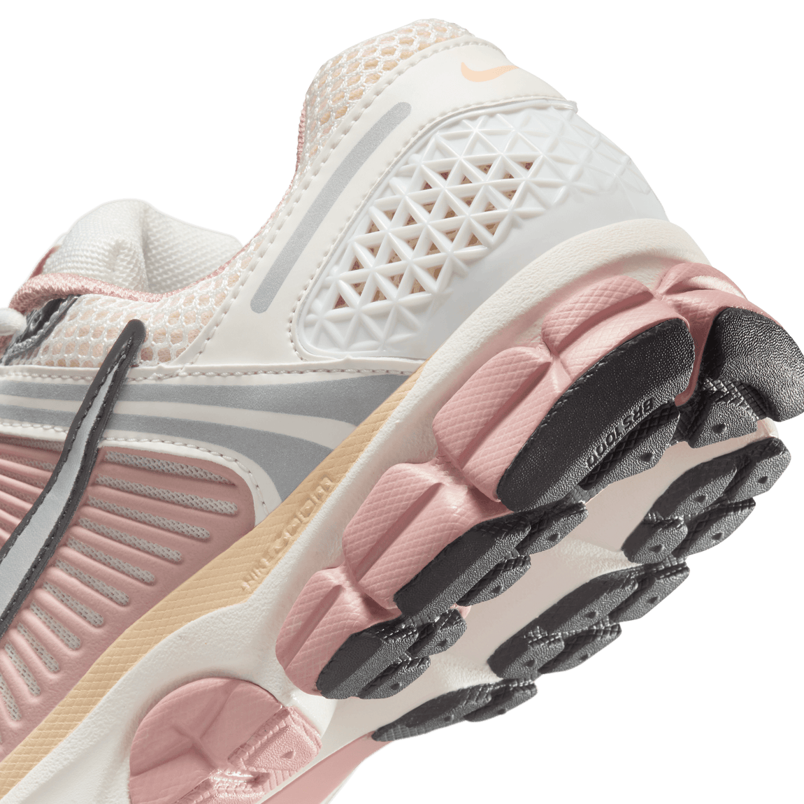 Women's Nike Zoom Vomero 5 (Sail/Sail-Pearl White-Particle Pink) - Women's Nike Zoom Vomero 5 (Sail/Sail-Pearl White-Particle Pink) - 