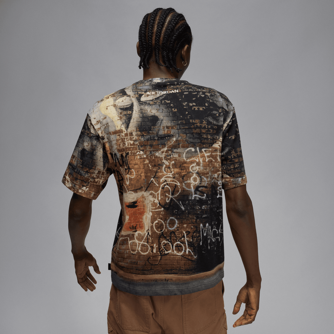 Air Jordan 85 Graphic T-Shirt (Off Noir/Sail) - Air Jordan 85 Graphic T-Shirt (Off Noir/Sail) - 