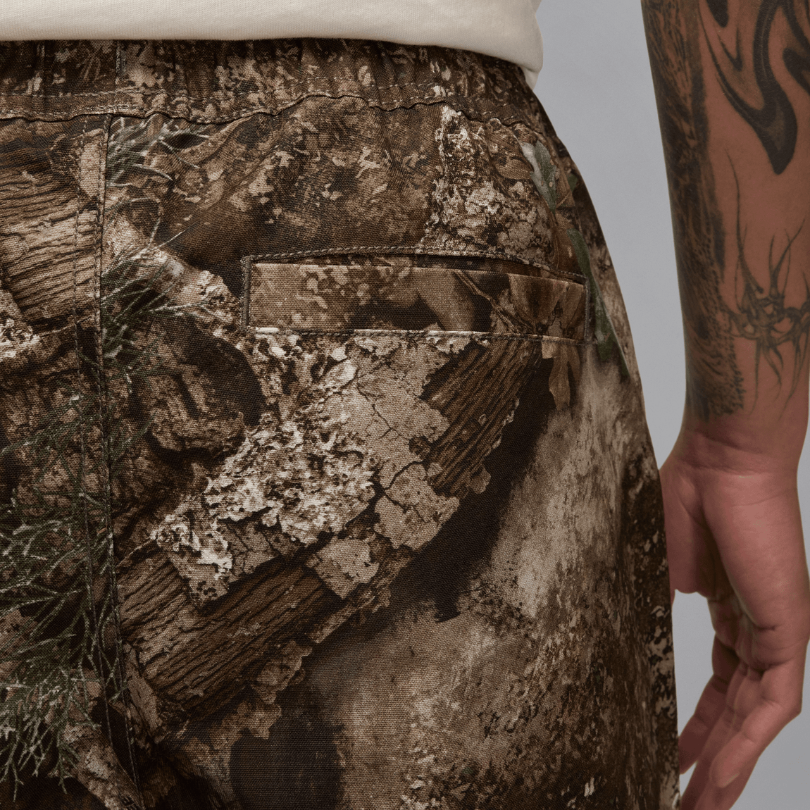 Jordan Brooklyn Woven Realtree Pants (Medium Olive/Sail) - Jordan Brooklyn Woven Realtree Pants (Medium Olive/Sail) - 