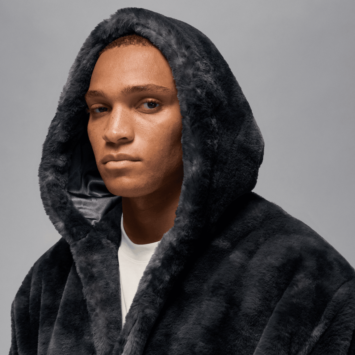 Jordan Brooklyn Holiday Fur Robe (Thunder Grey) - Jordan Brooklyn Holiday Fur Robe (Thunder Grey) - 