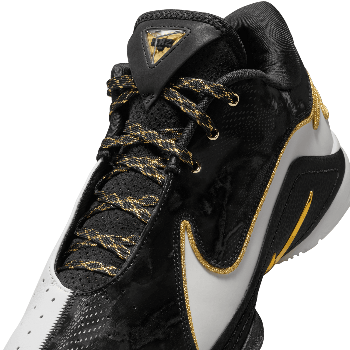 Nike LeBron XXII “Mogul” (White/Black-Metallic Gold) - Nike LeBron XXII “Mogul” (White/Black-Metallic Gold) - 