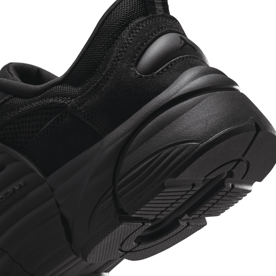 Jordan Trunner O/S (Black/Black-Anthracite) 10/11 - Jordan Trunner O/S (Black/Black-Anthracite) 10/11 - 