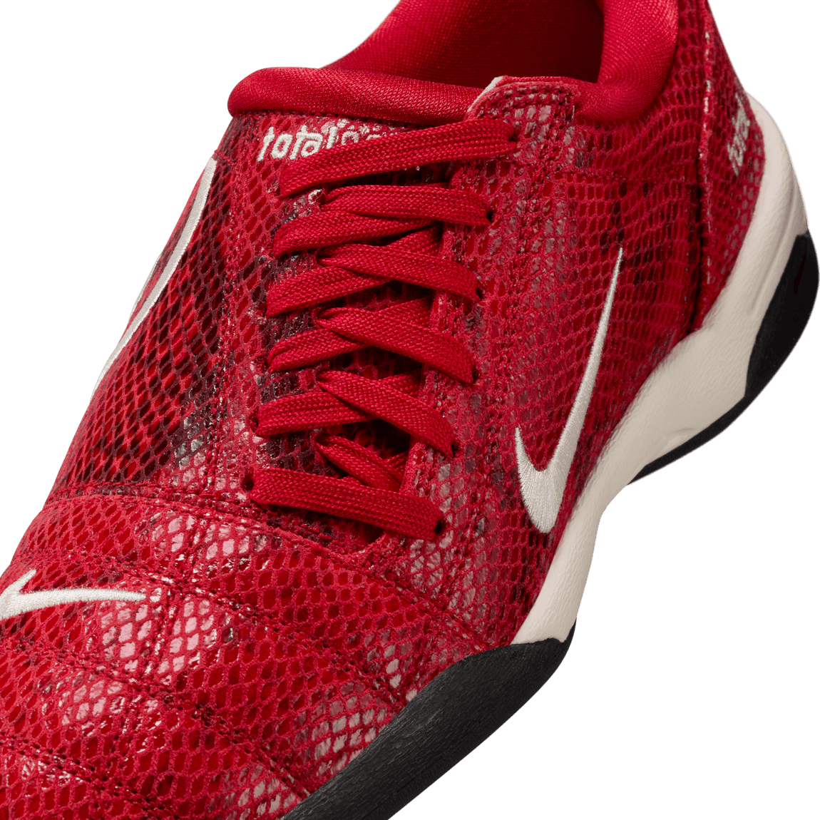 Women's Nike Total 90 SE (Fire Red/Pale Ivory-Black) 8/22 - Women's Nike Total 90 SE (Fire Red/Pale Ivory-Black) 8/22 - 