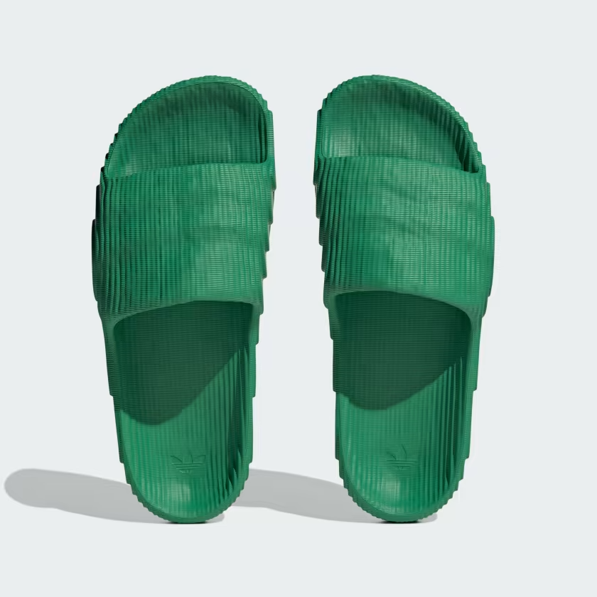 Adidas Adilette 22 Slides (Green / Cloud White / Green) - Adidas Adilette 22 Slides (Green / Cloud White / Green) - 