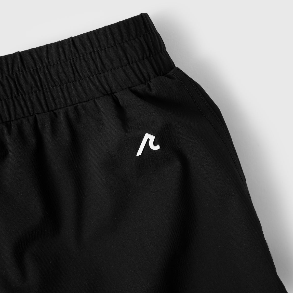 Centre X REDVANLY Parnell Tennis Short (Tuxedo Black) - Centre X REDVANLY Parnell Tennis Short (Tuxedo Black) - 