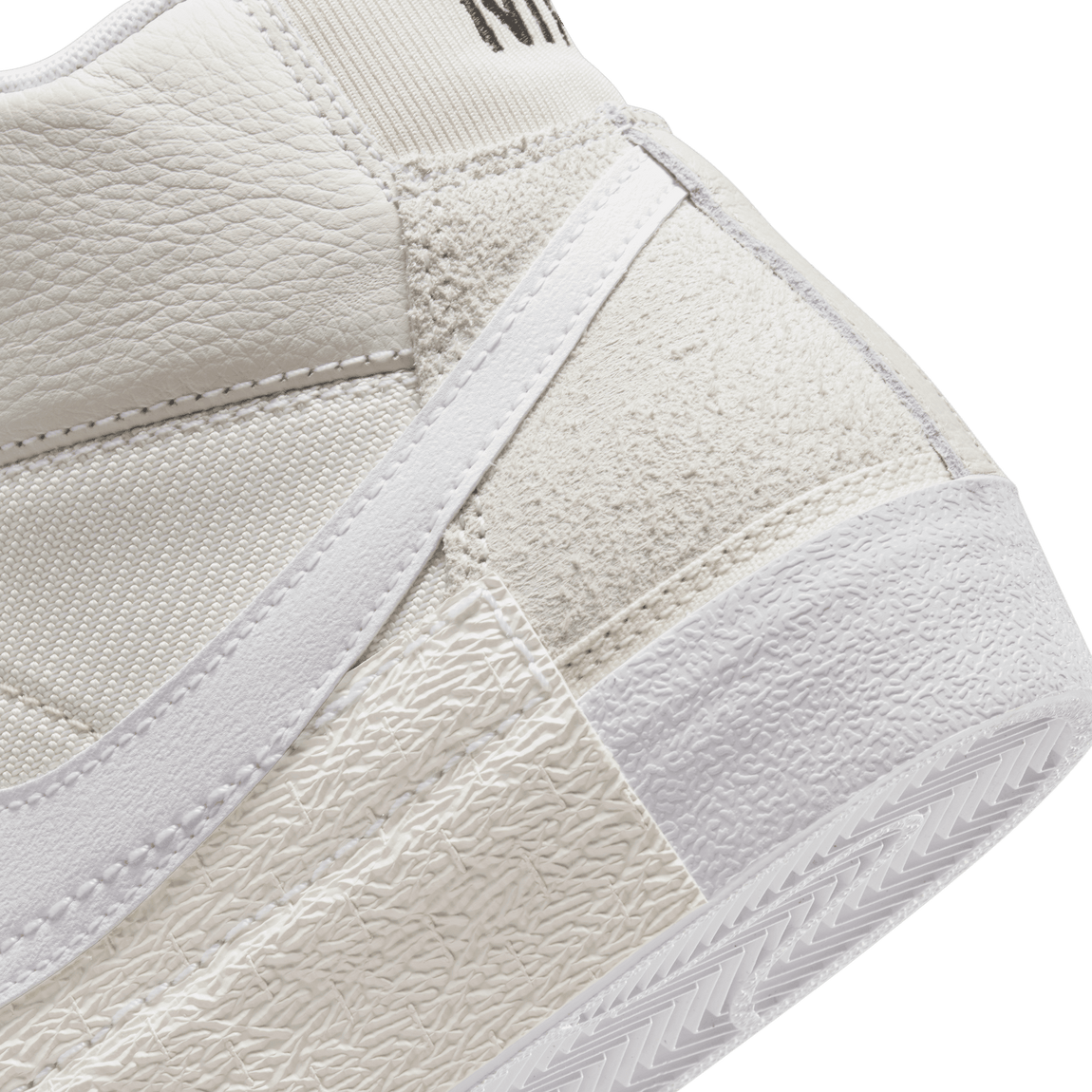 Nike Blazer Mid Pro Club (Light Bone/White-Phantom) - Nike Blazer Mid Pro Club (Light Bone/White-Phantom) - 