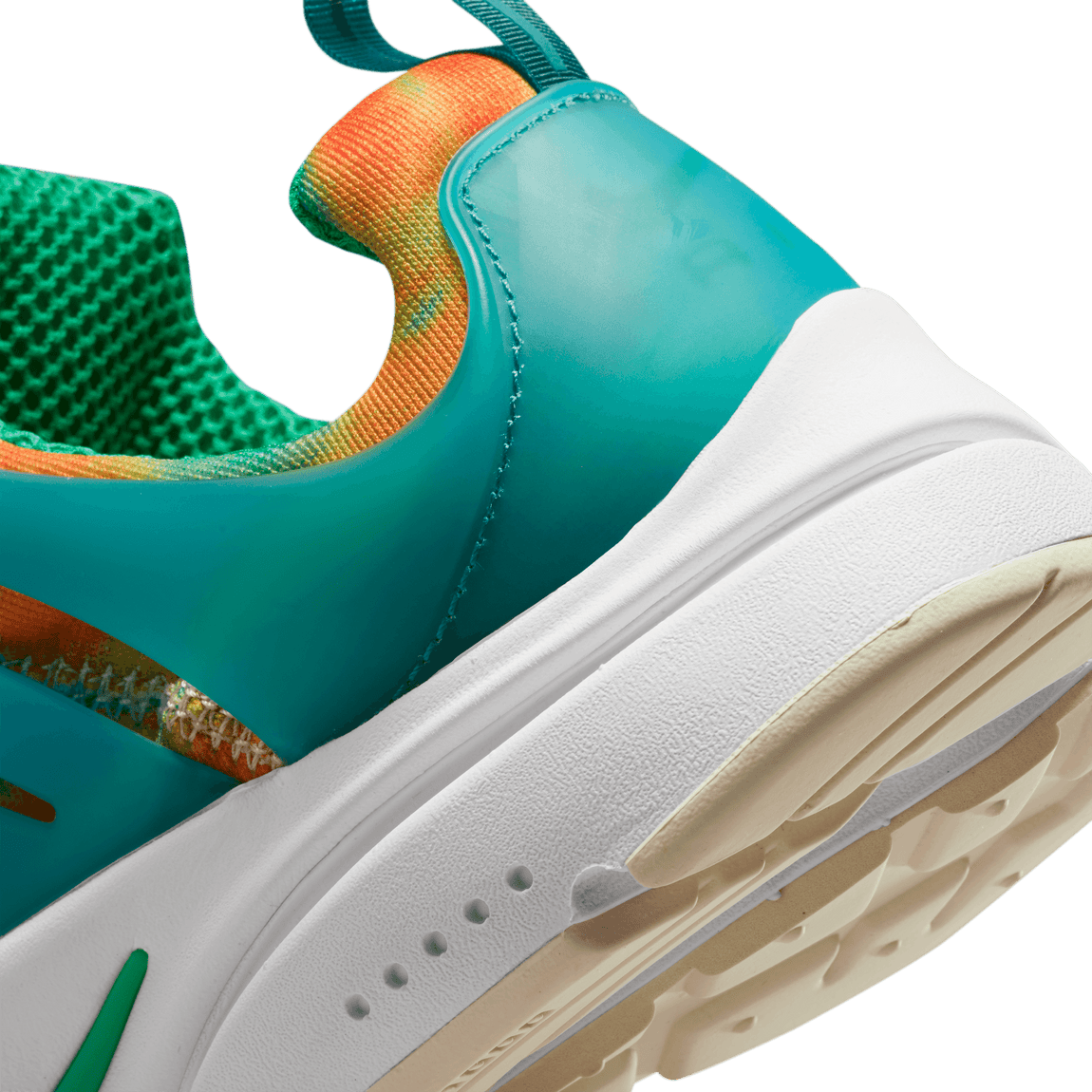 Nike Air Presto (Pearl White/Bright Spruce-Summit White) - Nike Air Presto (Pearl White/Bright Spruce-Summit White) - 