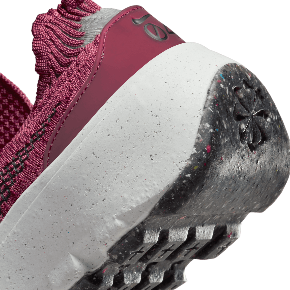 Nike Women's Space Hippie 04 (Sweet Beet/Black/Team Red-Photon Dust) - Nike Women's Space Hippie 04 (Sweet Beet/Black/Team Red-Photon Dust) - 