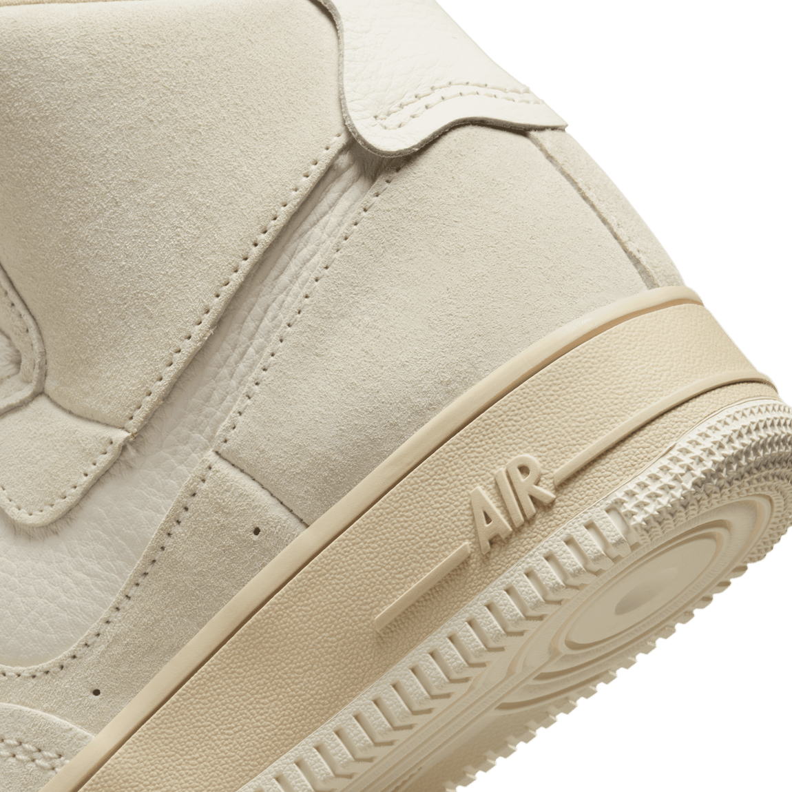 Nike Women's Air Force 1 High Sculpt (Sail/Phanton-Sesame) - Nike Women's Air Force 1 High Sculpt (Sail/Phanton-Sesame) - 