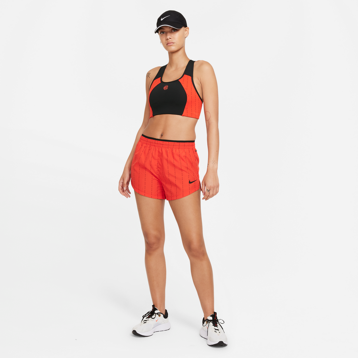 Nike Women's Dri-Fit Tempo Luxe Icon Clash Shorts (Chile Red/Black) - Nike Women's Dri-Fit Tempo Luxe Icon Clash Shorts (Chile Red/Black) - 