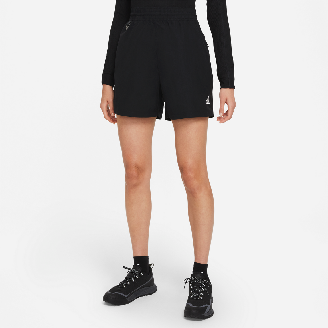 Nike Women's ACG Oversized Shorts (Black) - Nike Women's ACG Oversized Shorts (Black) - 