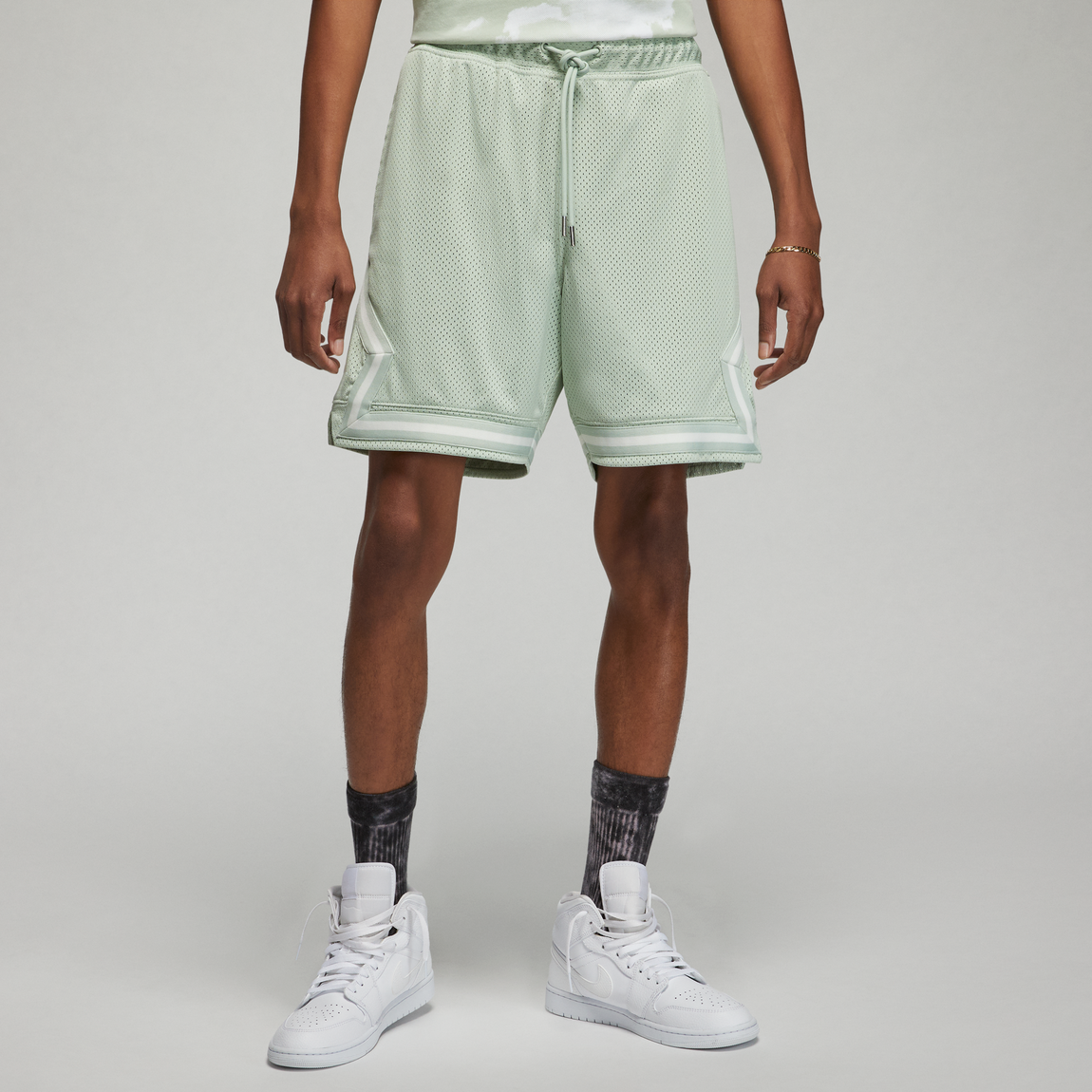 Jordan Dri-Fit Sport BC Diamond Shorts (White/Black-White) - Jordan Dri-Fit Sport BC Diamond Shorts (White/Black-White) - 
