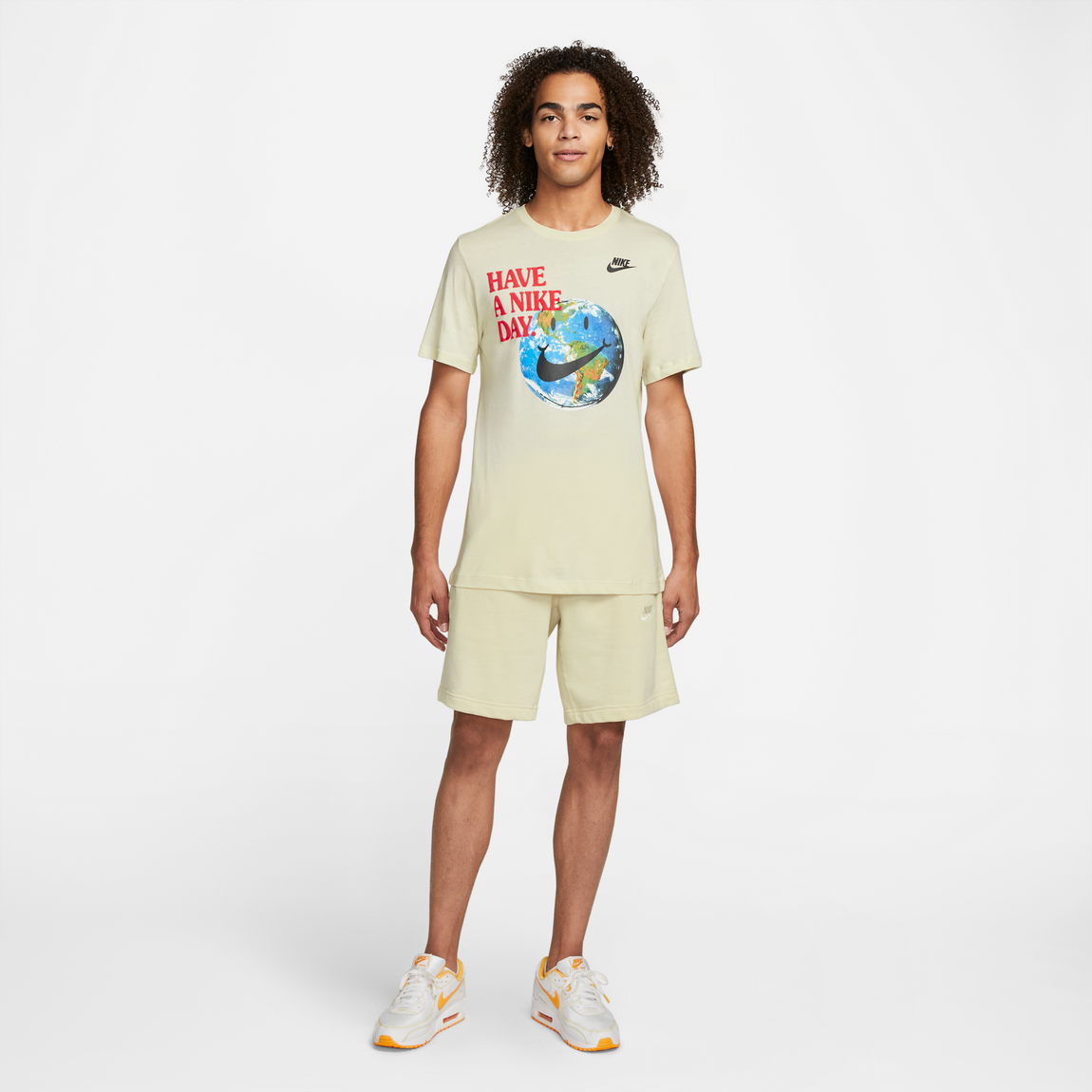 Nike Sportswear Good Vibes T-Shirt (Coconut Milk) - Nike Sportswear Good Vibes T-Shirt (Coconut Milk) - 