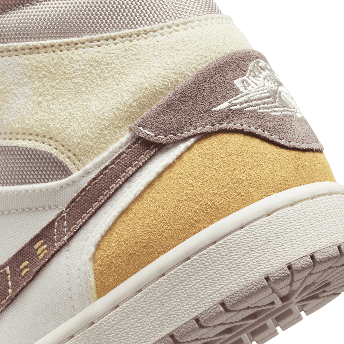 Air Jordan 1 Mid SE Craft (Sail/Taupe Haze-Fossil Stone) - Air Jordan 1 Mid SE Craft (Sail/Taupe Haze-Fossil Stone) - 
