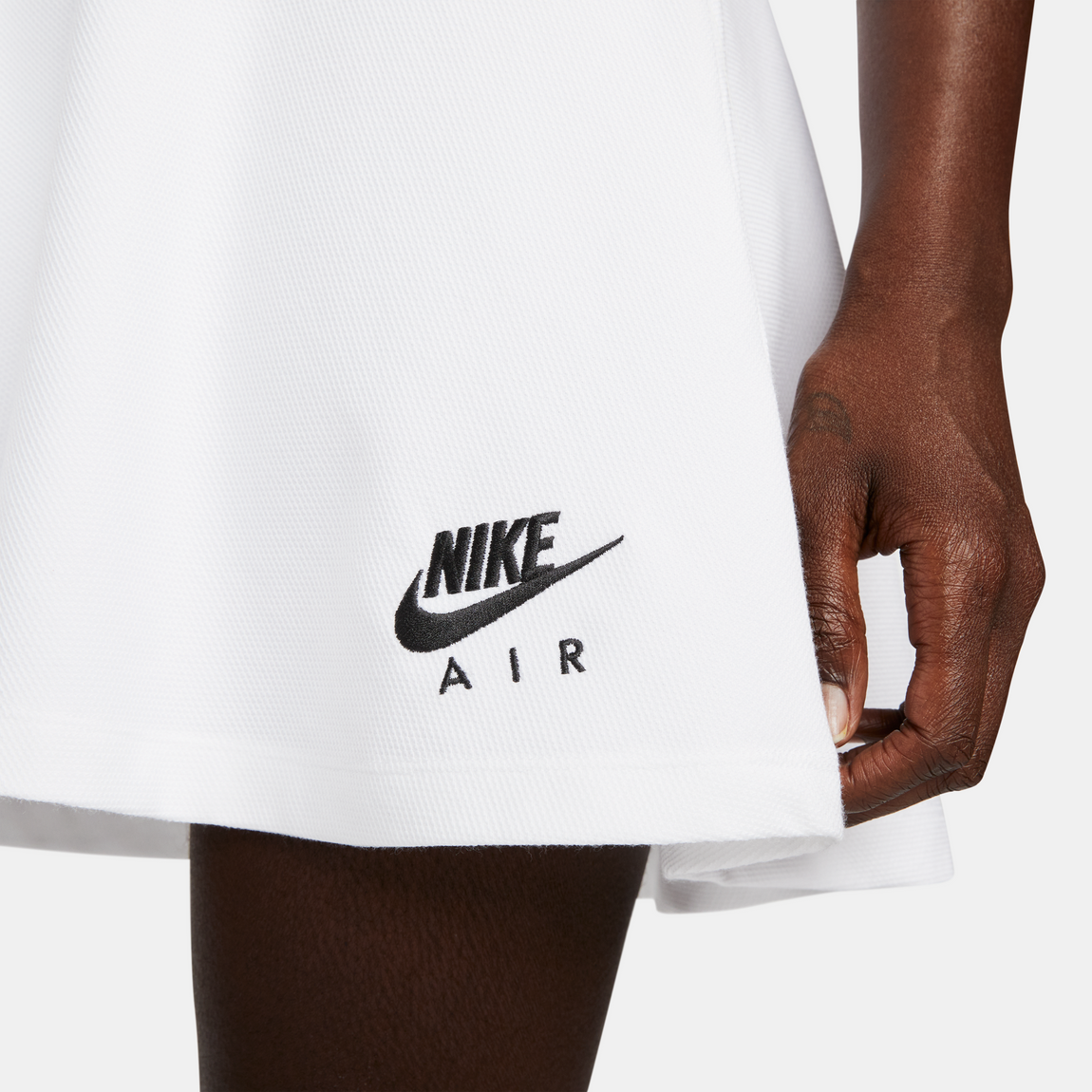 Nike Air Women's Pique Skirt (White/Black) - Nike Air Women's Pique Skirt (White/Black) - 