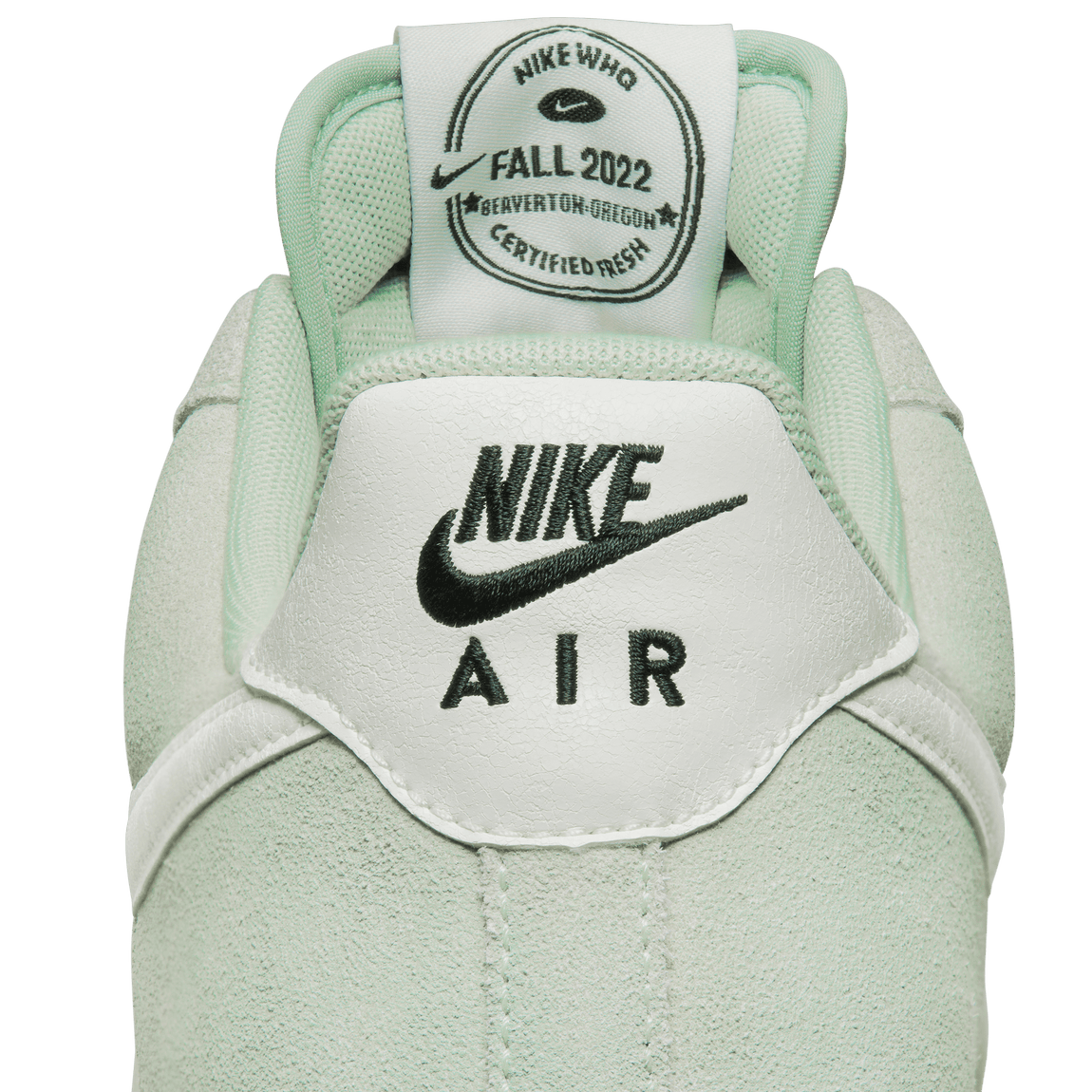 Nike Air Force 1 '07 LV8 (Enamel Green/Sail) - Nike Air Force 1 '07 LV8 (Enamel Green/Sail) - 