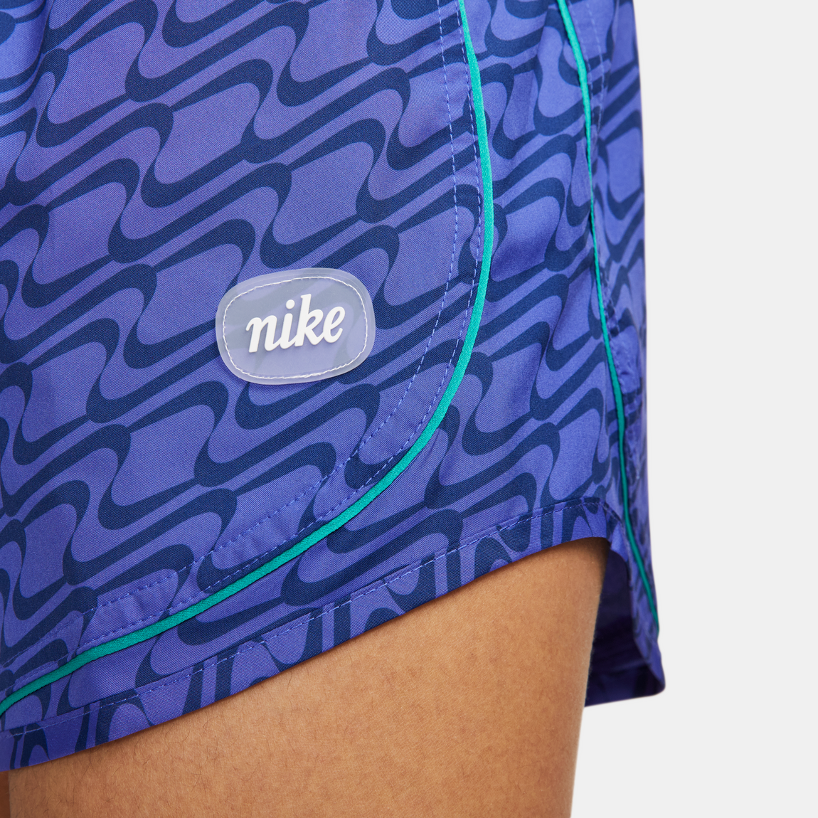 Nike Women's Dri-Fit Icon Clash Shorts (Lapis/Neptune Green-White) - Nike Women's Dri-Fit Icon Clash Shorts (Lapis/Neptune Green-White) - 