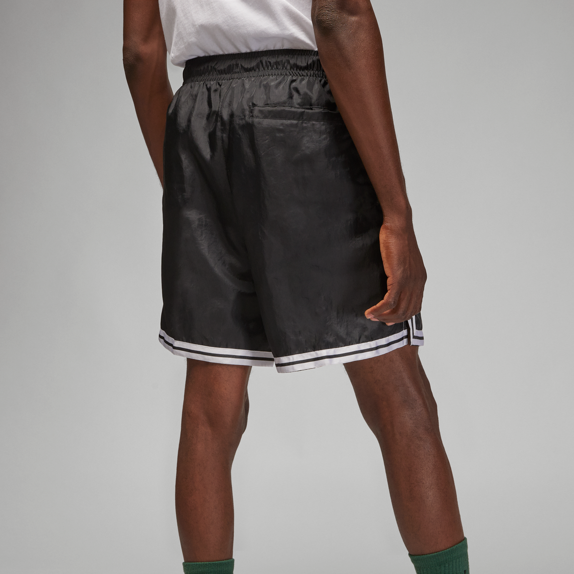 Jordan Essentials Shorts (Black/White) - Jordan Essentials Shorts (Black/White) - 