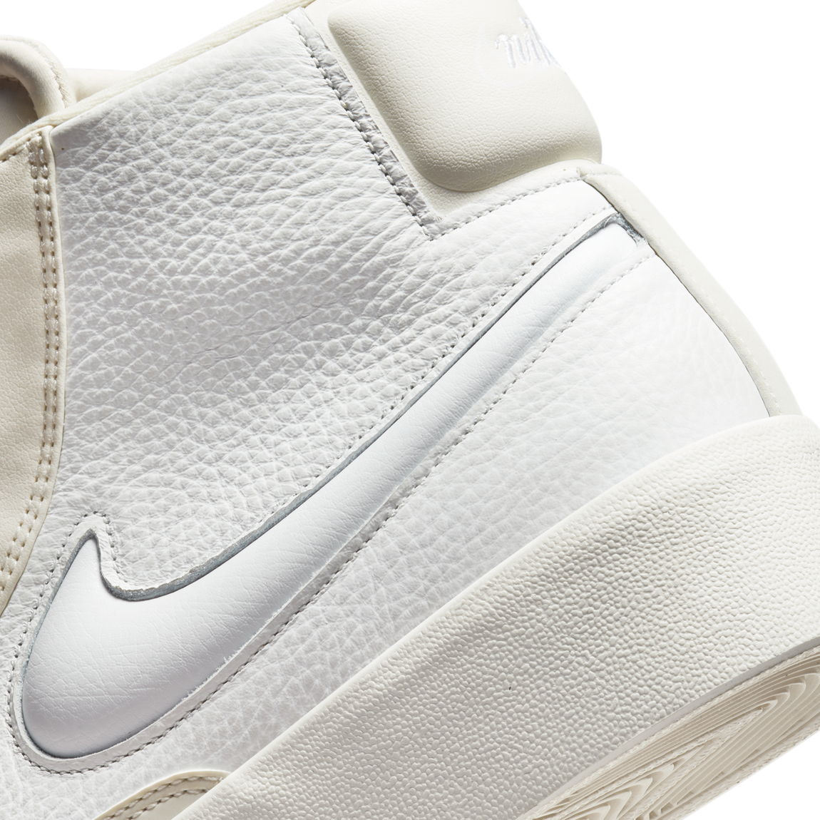 Women's Nike Blazer Mid Victory (Summit White/White-Phantom-Light Cream) - Women's Nike Blazer Mid Victory (Summit White/White-Phantom-Light Cream) - 
