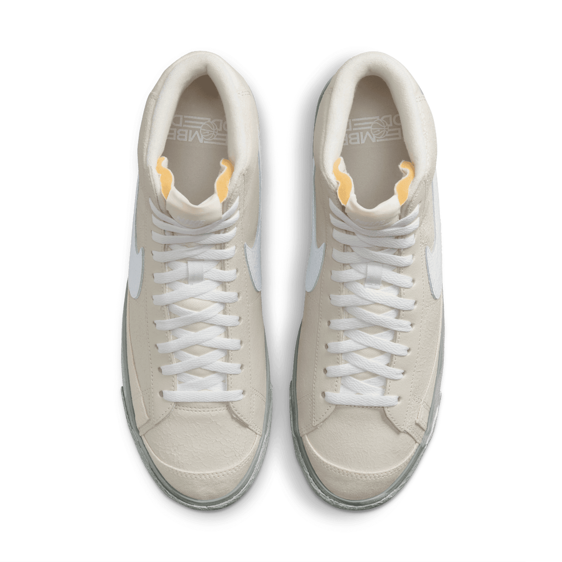 Nike Blazer Mid '77 SE (Summit White/White-Phantom) - Nike Blazer Mid '77 SE (Summit White/White-Phantom) - 