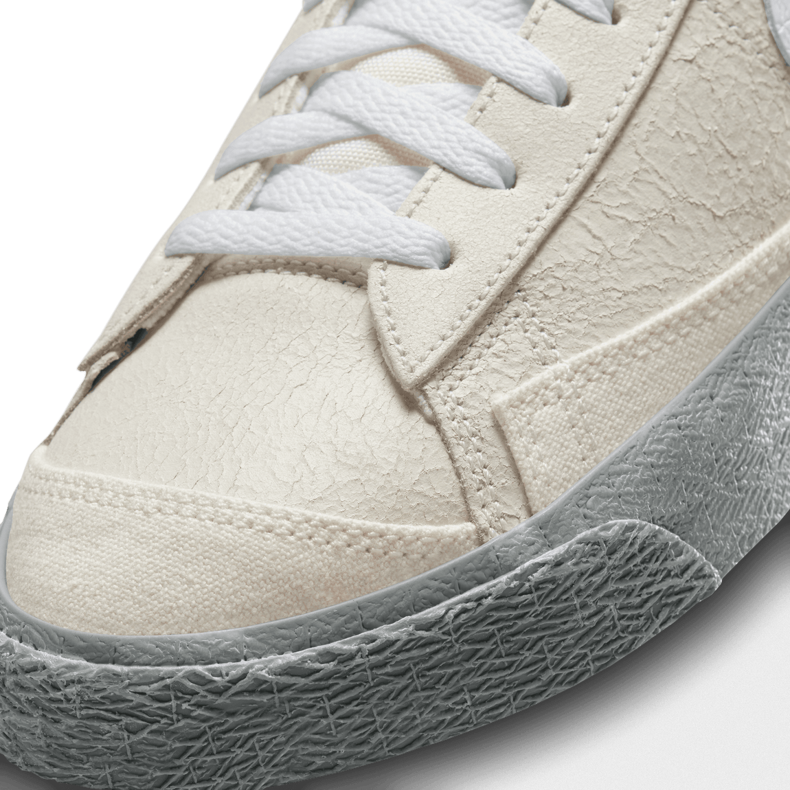 Nike Blazer Mid '77 SE (Summit White/White-Phantom) - Nike Blazer Mid '77 SE (Summit White/White-Phantom) - 