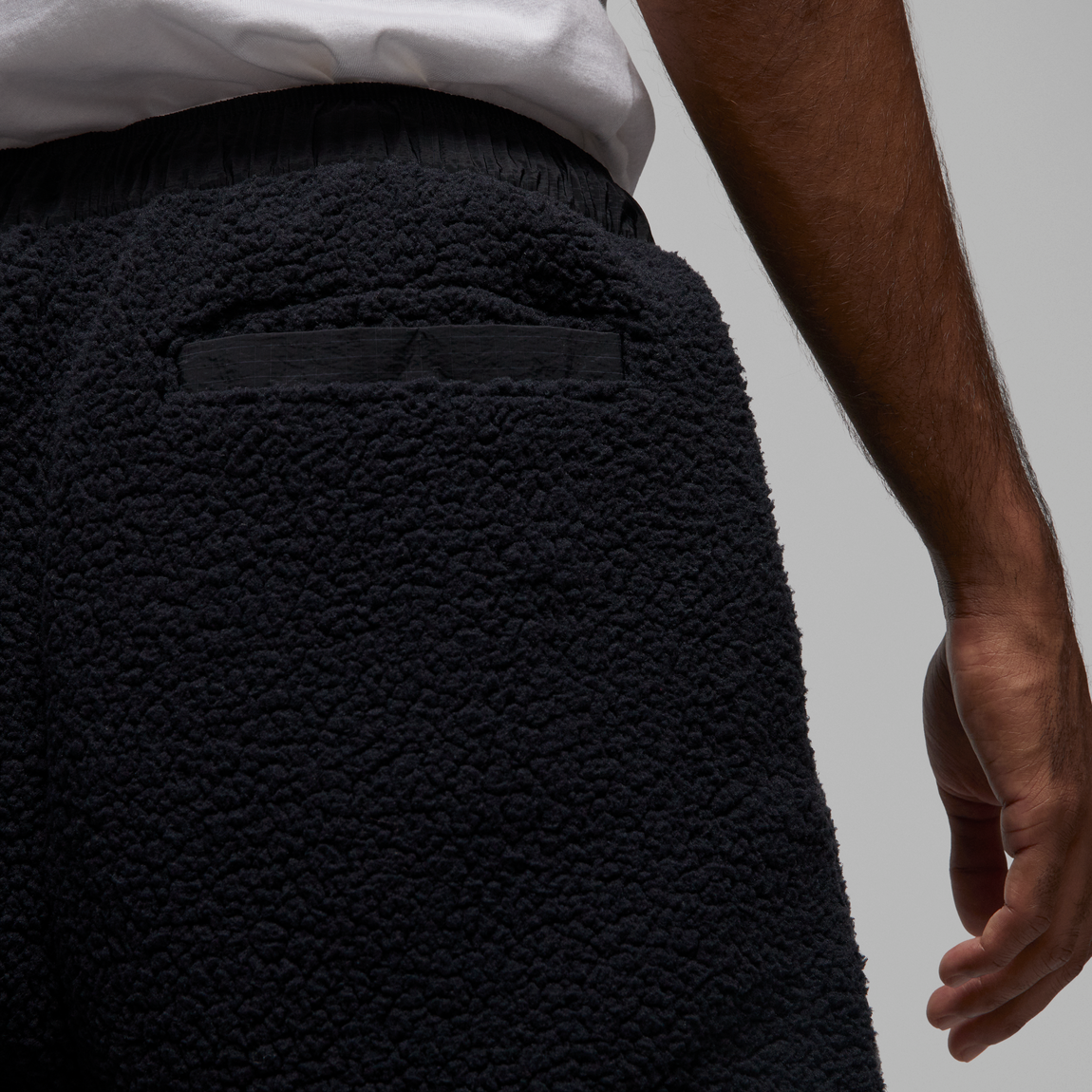 Jordan Essential Winter Statement Fleece Pants (Black/Sail) - Jordan Essential Winter Statement Fleece Pants (Black/Sail) - 