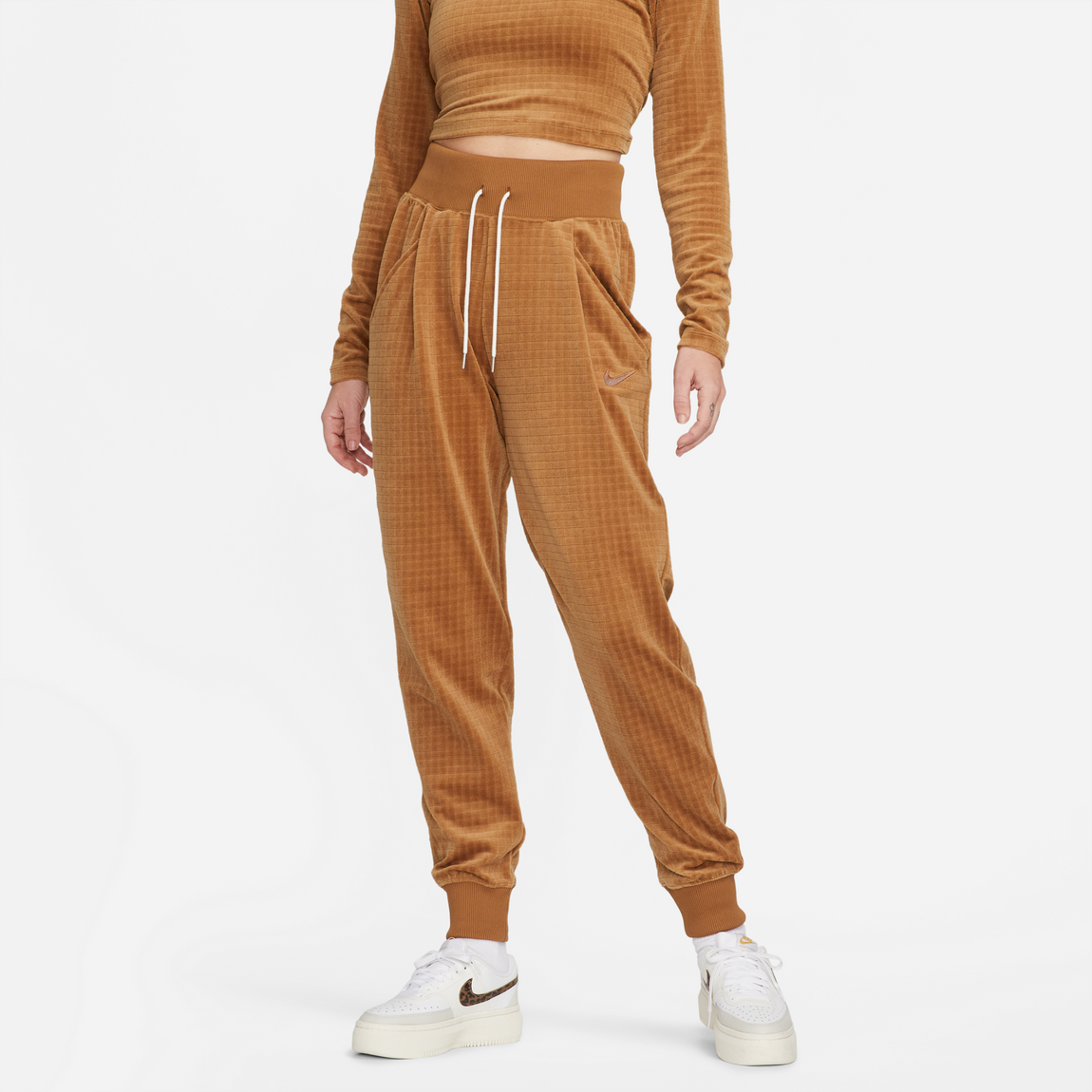 Nike Sportswear Women's High-Waisted Velour Joggers (Ale Brown/Ironstone) - Nike Sportswear Women's High-Waisted Velour Joggers (Ale Brown/Ironstone) - 