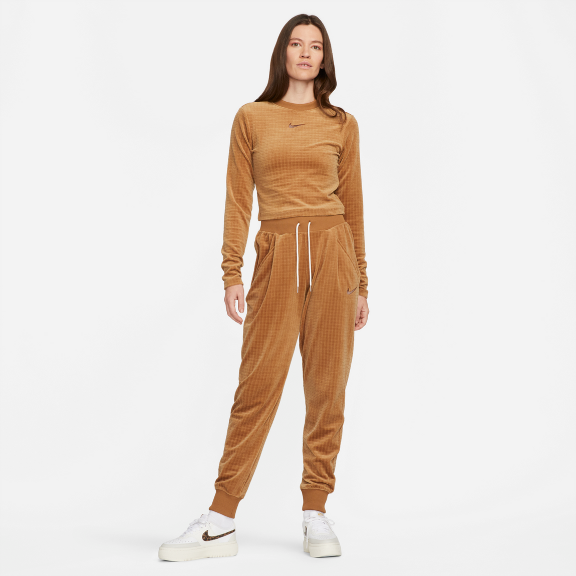 Nike Sportswear Women's High-Waisted Velour Joggers (Ale Brown