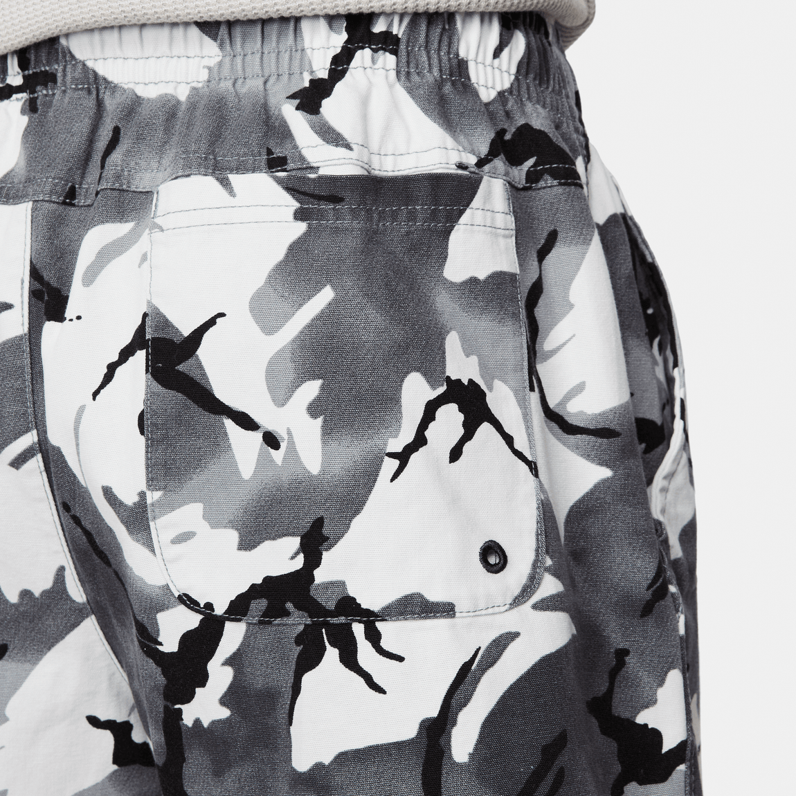 Nike Club Woven Camo Flow Shorts (Cool Grey/White) - Nike Club Woven Camo Flow Shorts (Cool Grey/White) - 