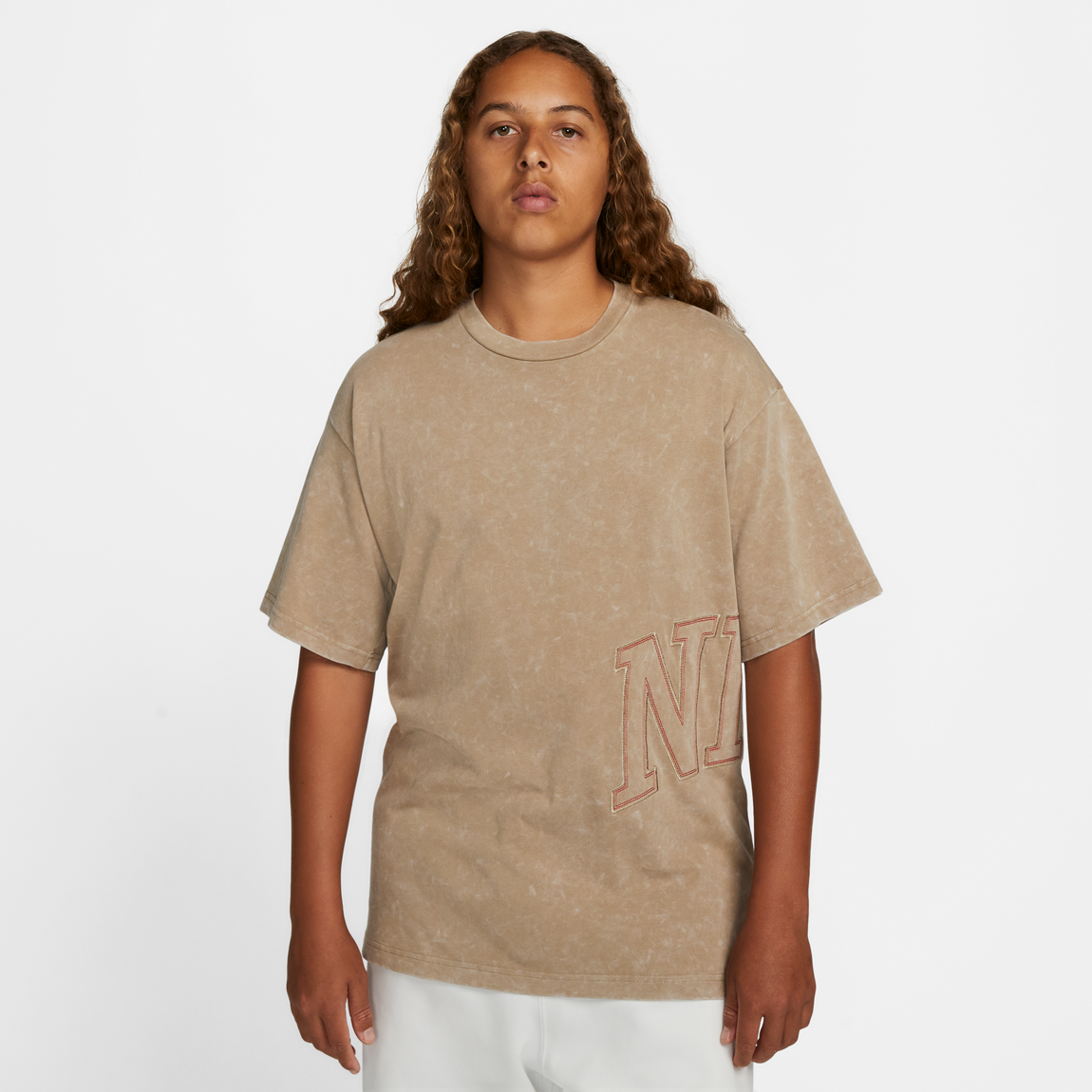 Nike Fadeaway Tee (Khaki/University Red) - Nike Fadeaway Tee (Khaki/University Red) - 