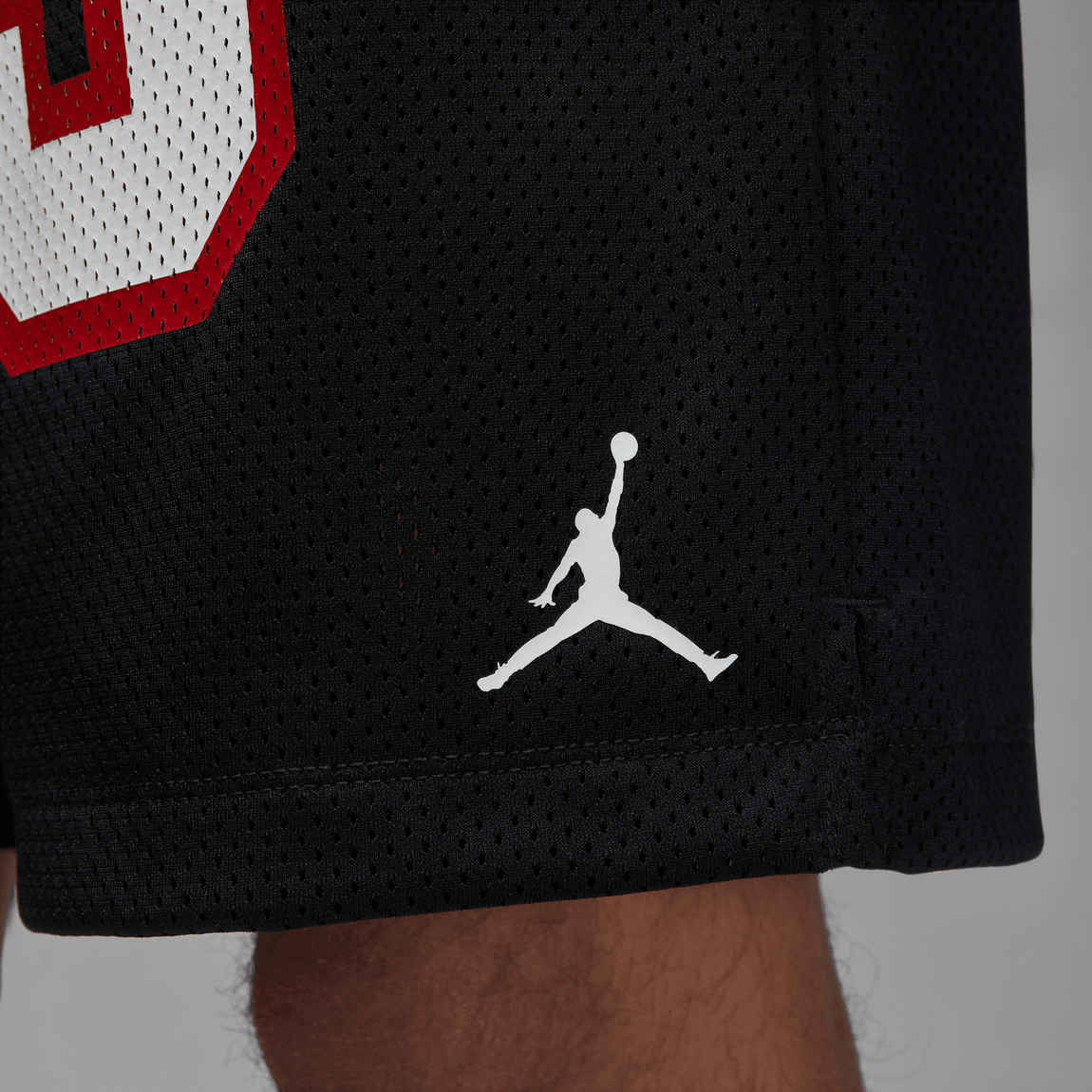 Jordan Essentials Shorts (Black/White-Red) - Jordan Essentials Shorts (Black/White-Red) - 
