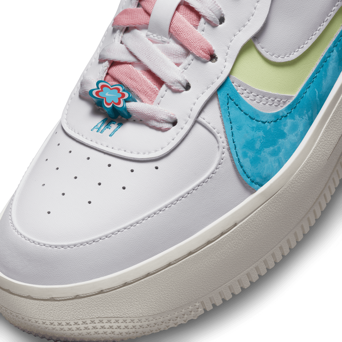 Nike Women's Air Force 1 PLT.AF.ORM (White/Baltic Blue-Medium Soft Pink) - Nike Women's Air Force 1 PLT.AF.ORM (White/Baltic Blue-Medium Soft Pink) - 