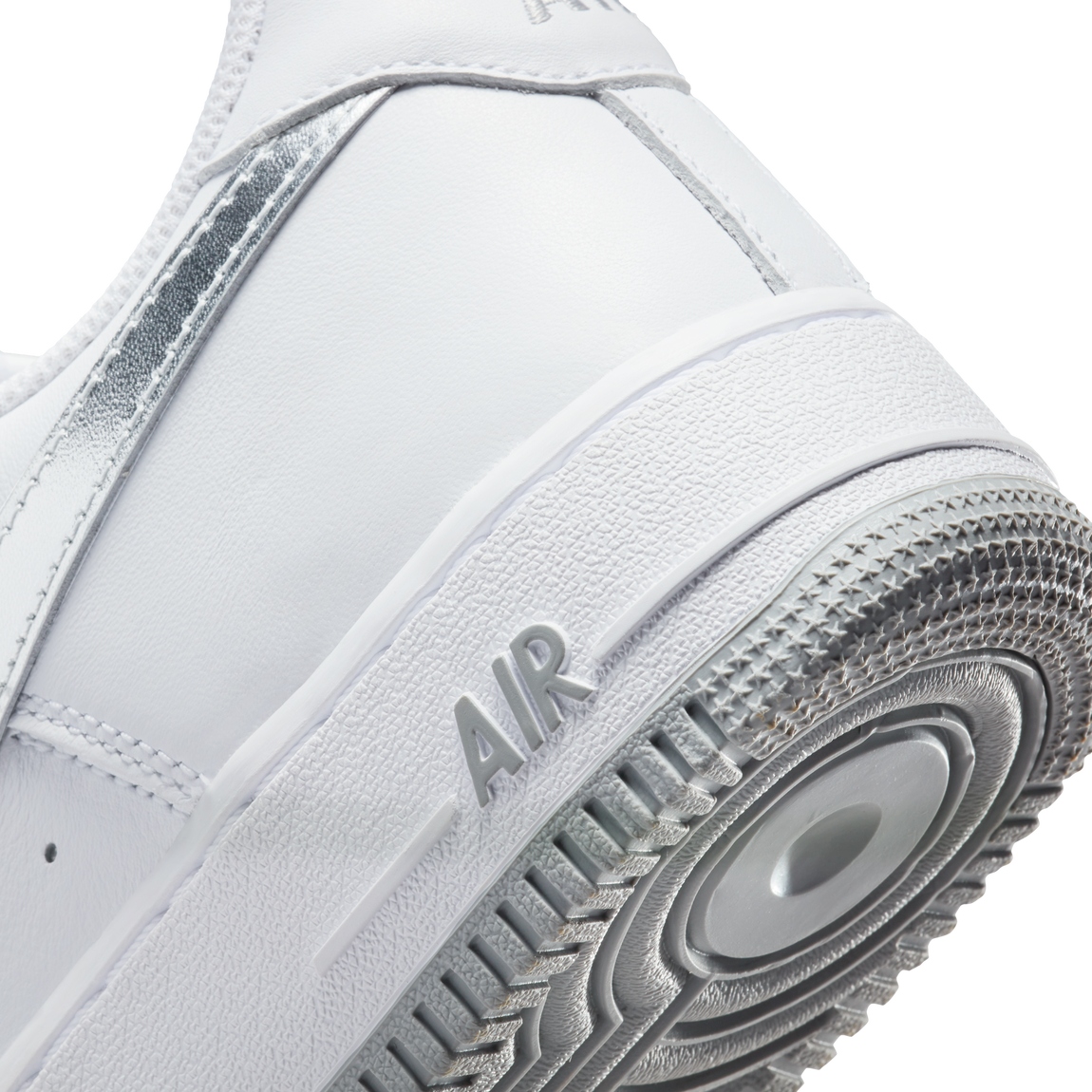 Nike Air Force 1 Low Retro (White/Metallic Silver-Metallic Gold) - Nike Air Force 1 Low Retro (White/Metallic Silver-Metallic Gold) - 